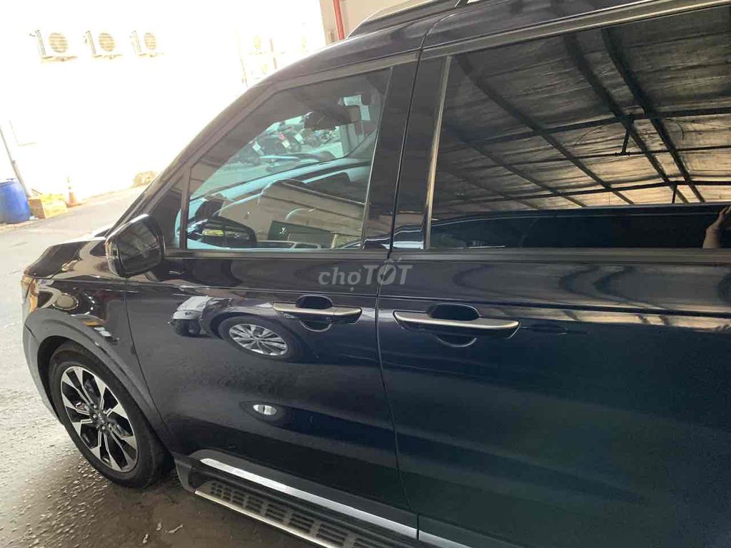 Kia Carnival 2021 - ảnh 4