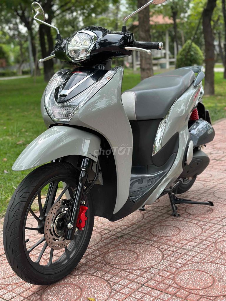 Honda SH Mode 2025 - ảnh 1