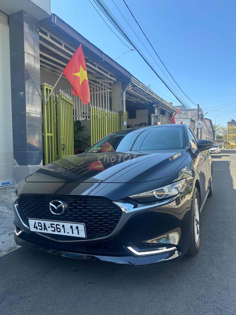 Mazda 3 - ảnh 1