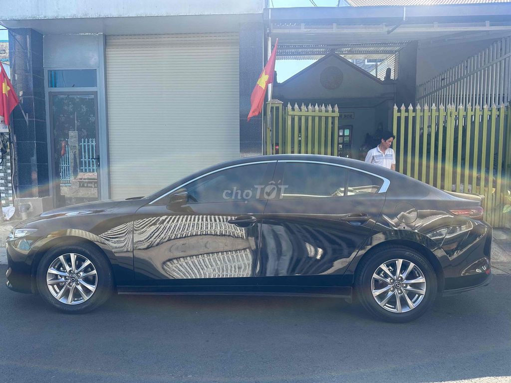 Mazda 3 - ảnh 2