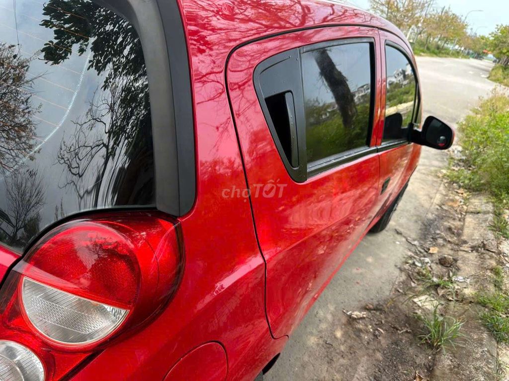 Chevrolet Spark 2017 - ảnh 5