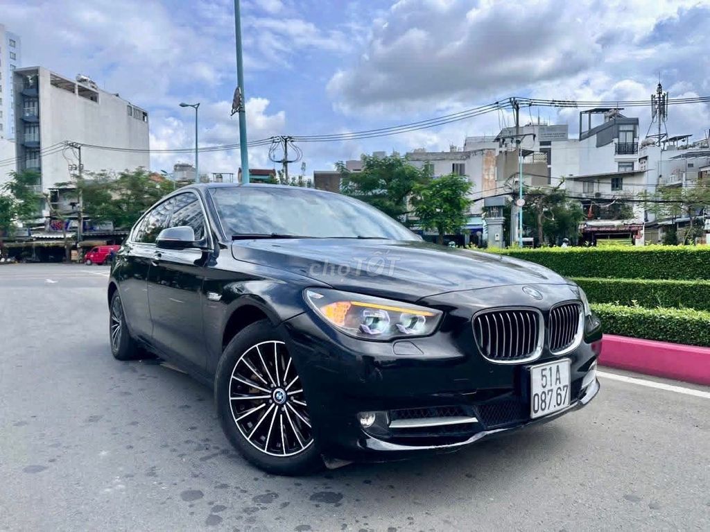 BMW 2012 - ảnh 1