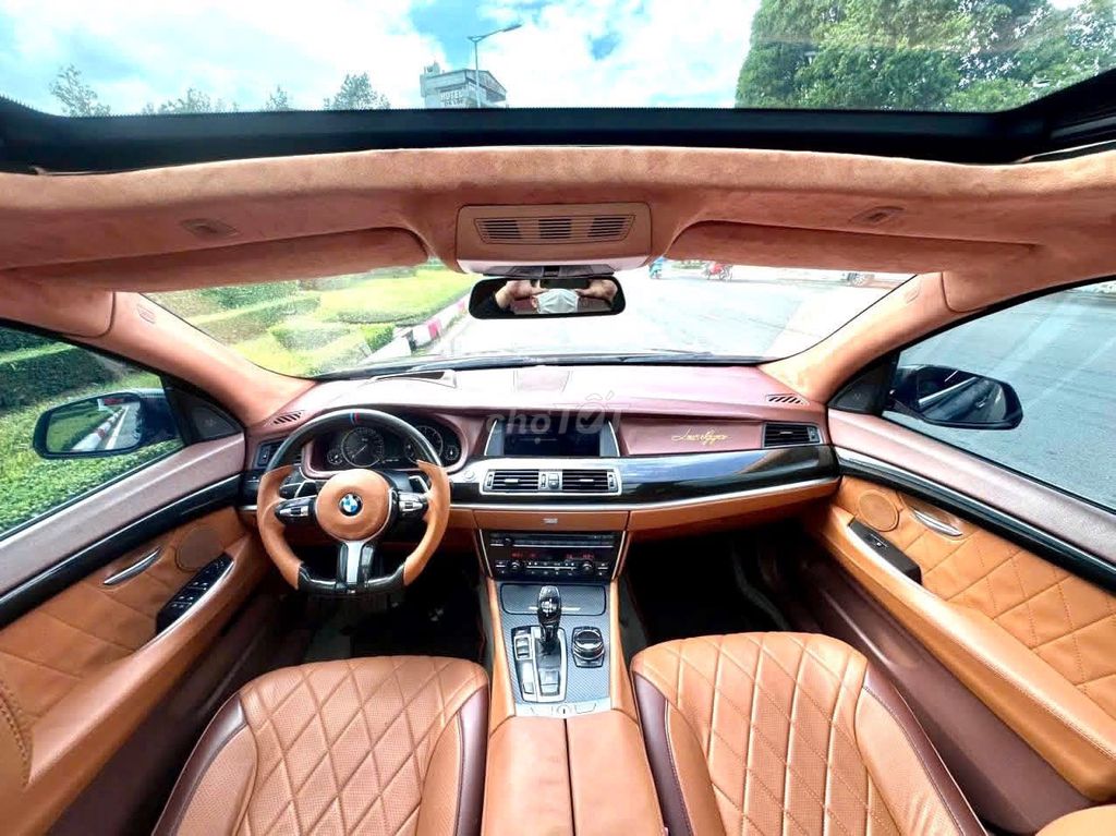 BMW 2012 - ảnh 4