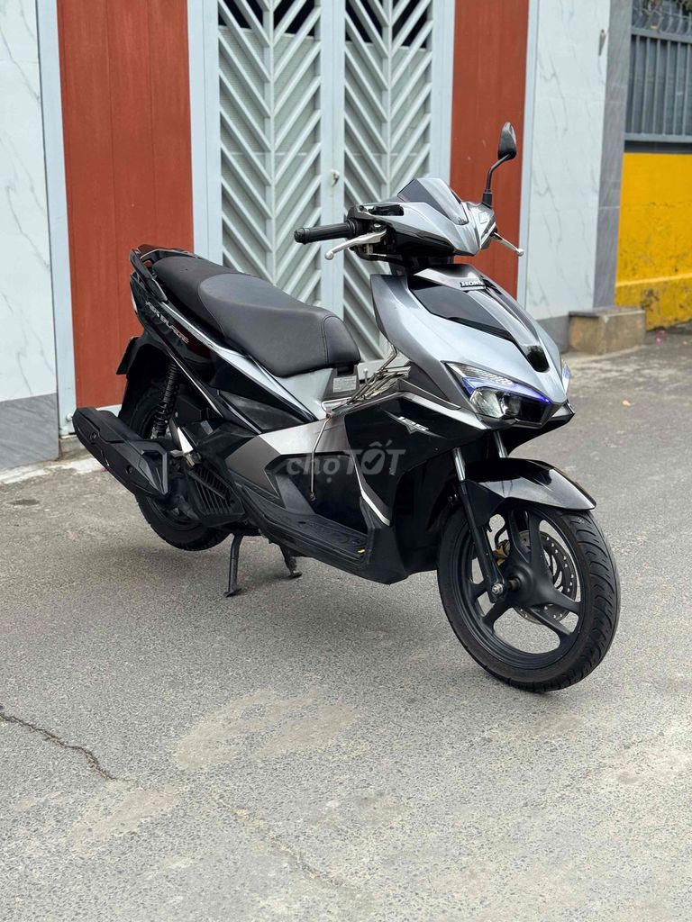 Honda Air Blade 2016 - ảnh 4