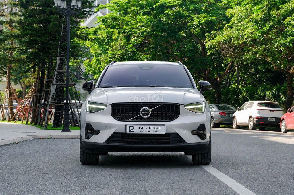Volvo 2025 - ảnh 1