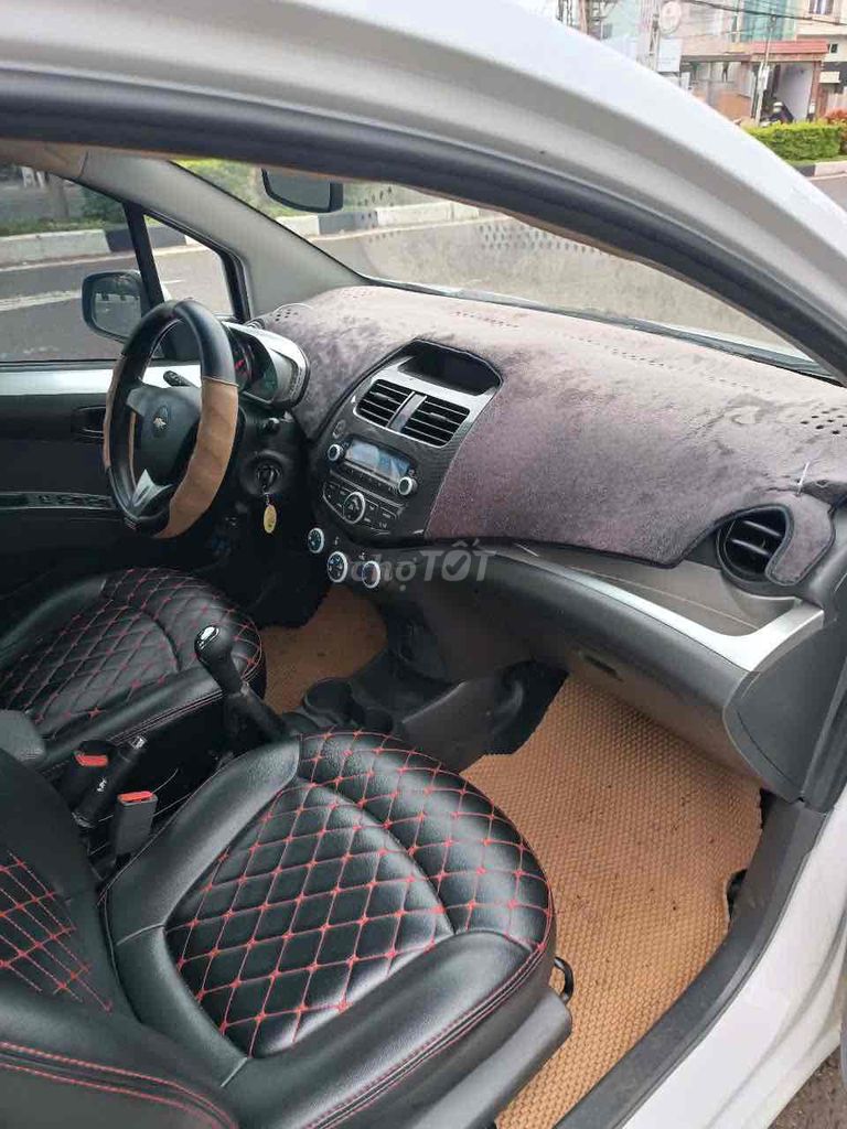 Chevrolet Spark 2017 - ảnh 4