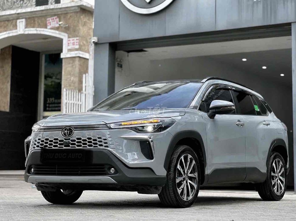 Toyota 2025 - ảnh 1