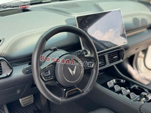 VinFast VF8 Eco AWD 2023 - ảnh 4