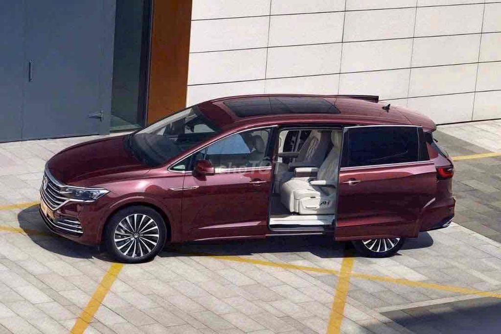 Volkswagen Viloran - ảnh 3
