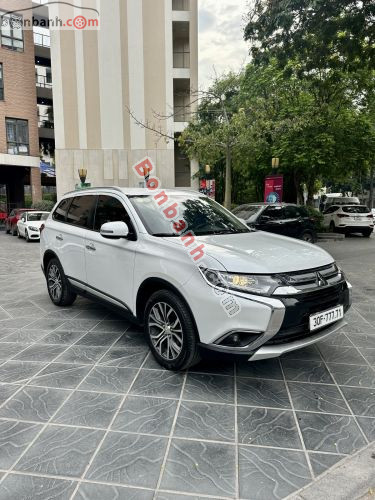 Mitsubishi Outlander 2.0 CVT 2019 - ảnh 2