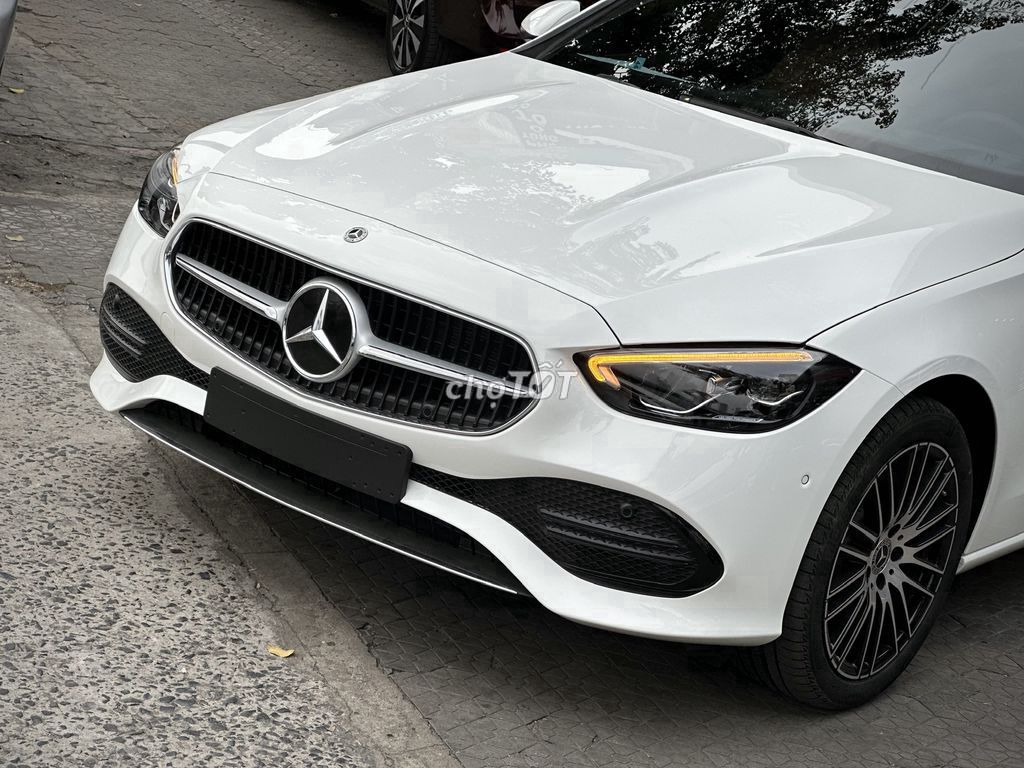 Mercedes-Benz - ảnh 3