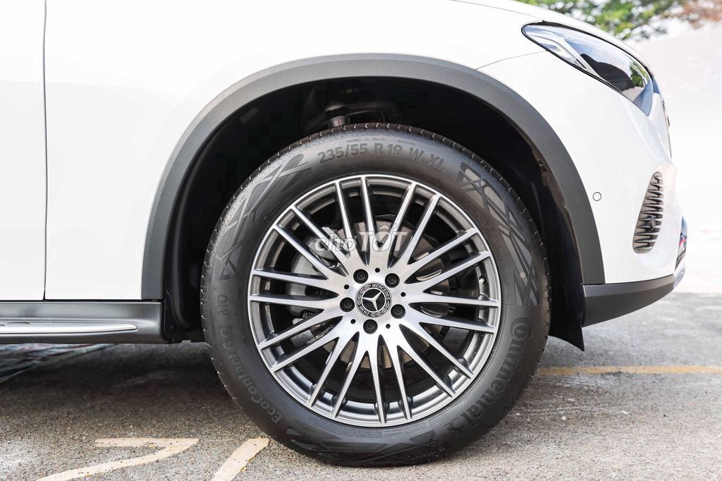 Mercedes-Benz - ảnh 5