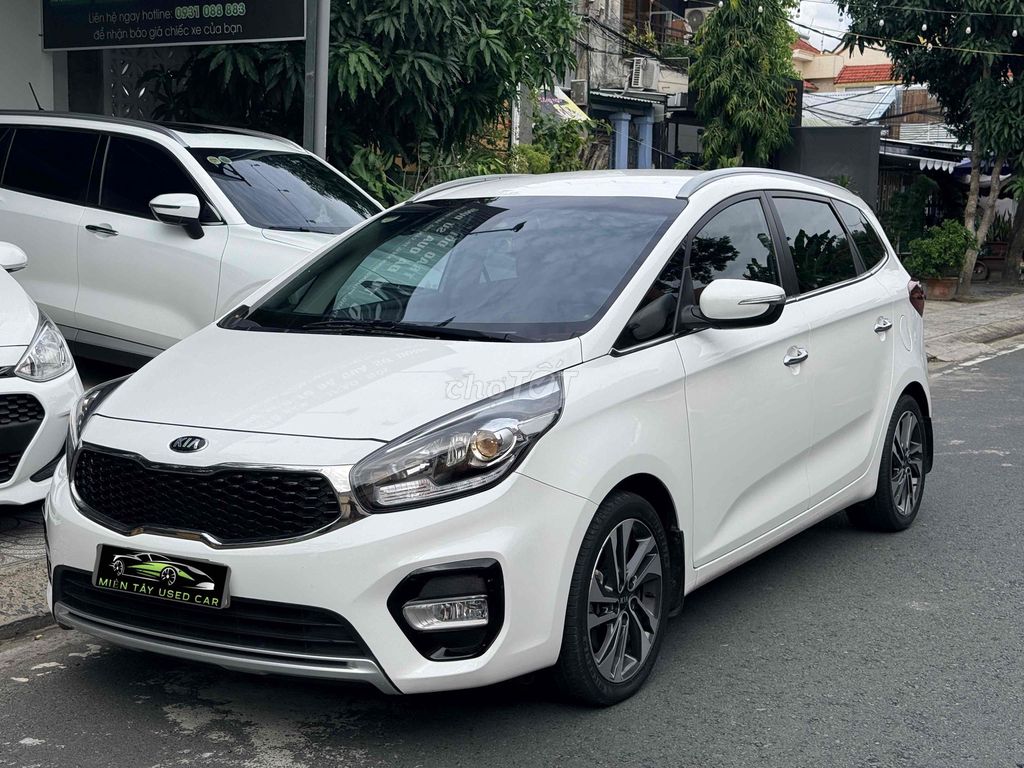 Kia Rondo 2018 - ảnh 2