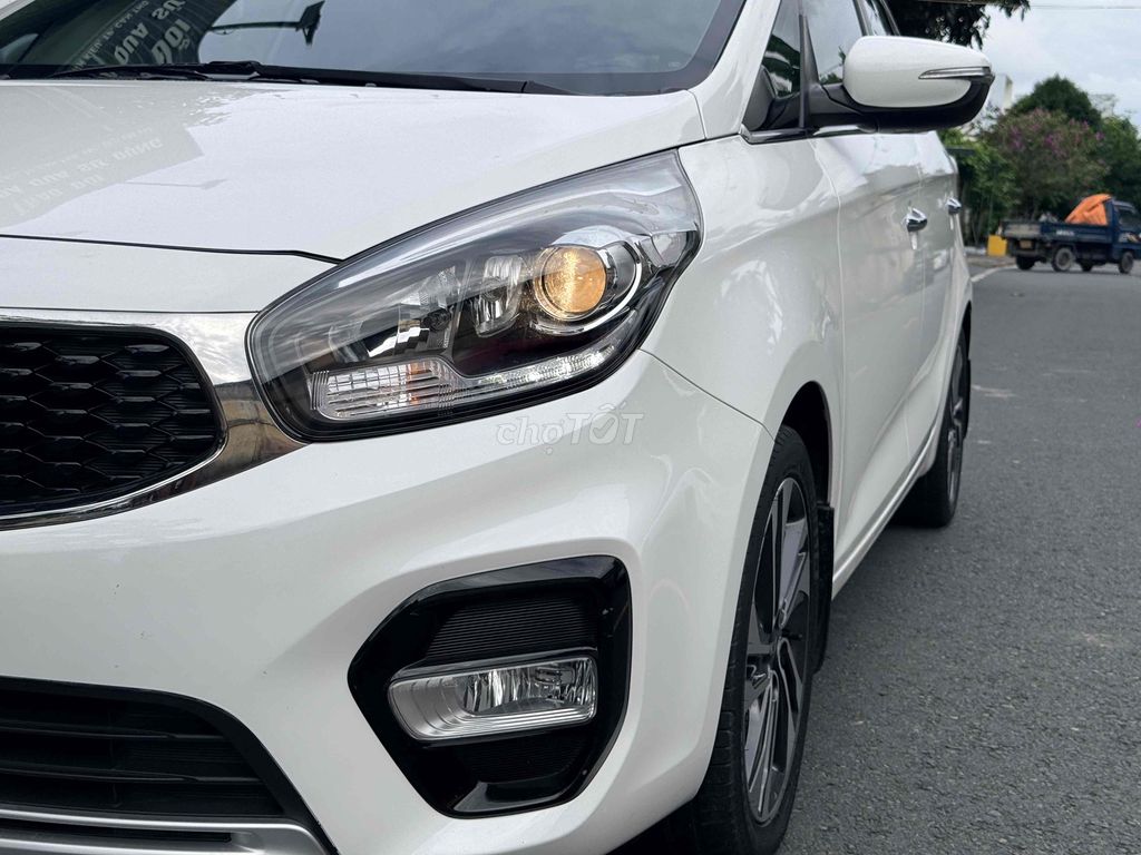 Kia Rondo 2018 - ảnh 3