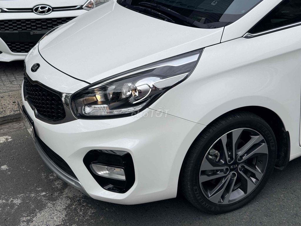 Kia Rondo 2018 - ảnh 4