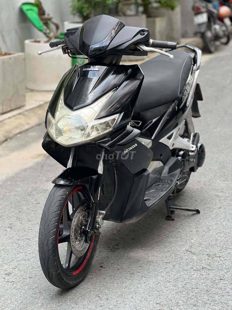 Honda Air Blade - ảnh 3