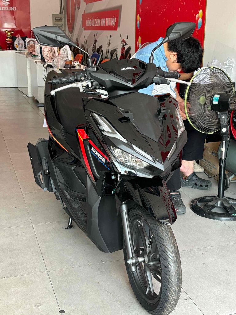 Honda Vario - ảnh 3