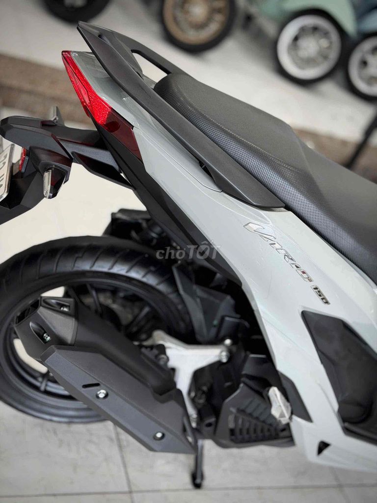 Vario 2020 - ảnh 2