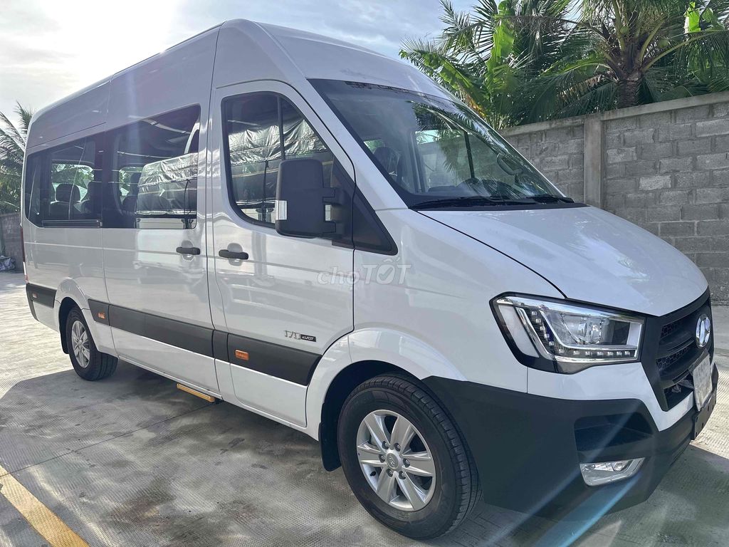 Hyundai Solati 2025 - ảnh 1