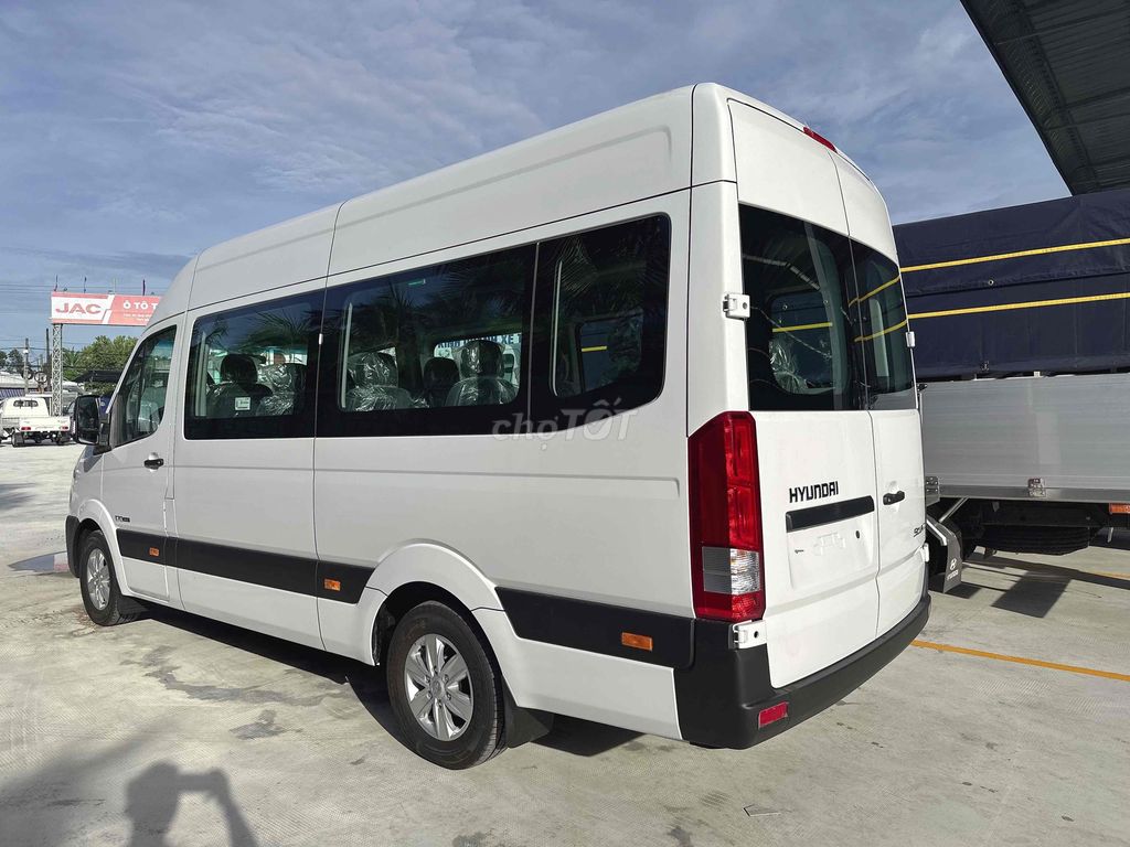 Hyundai Solati 2025 - ảnh 3