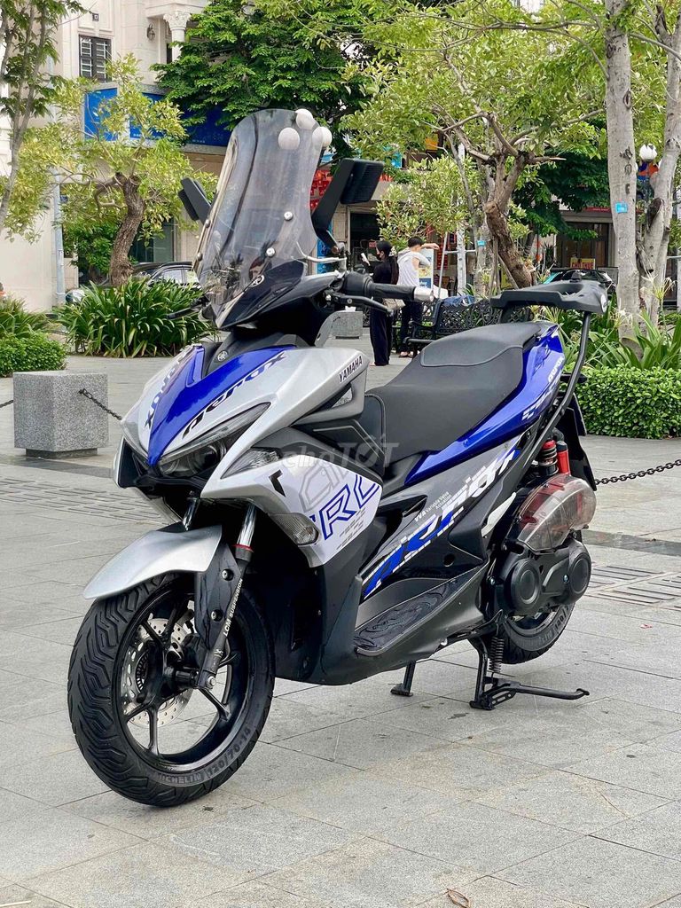Yamaha NVX - ảnh 1