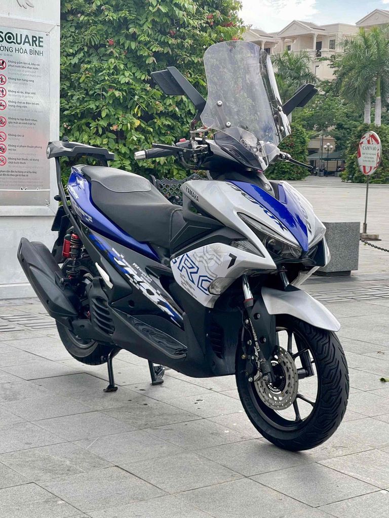 Yamaha NVX - ảnh 2