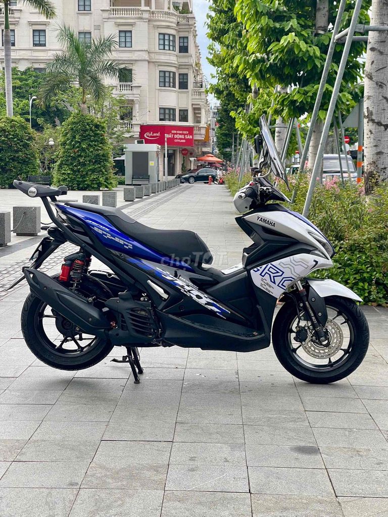 Yamaha NVX - ảnh 4