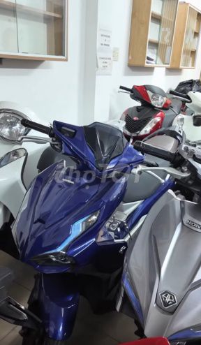Honda Air Blade 2025 - ảnh 3