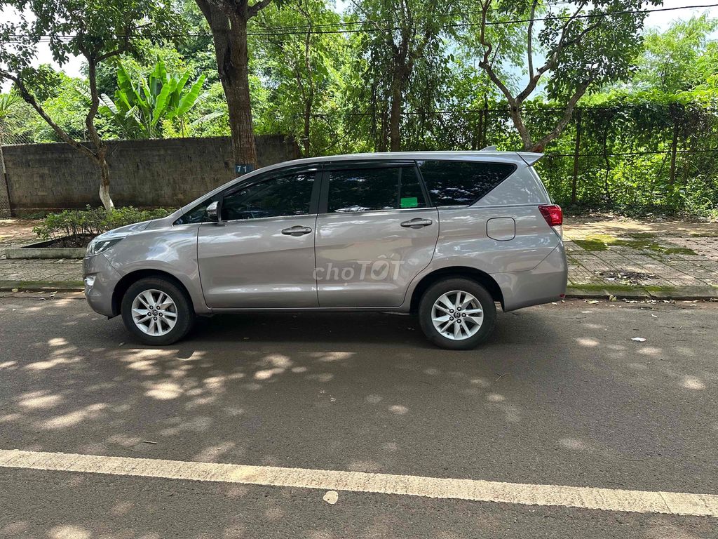 Toyota Innova 2018 - ảnh 1