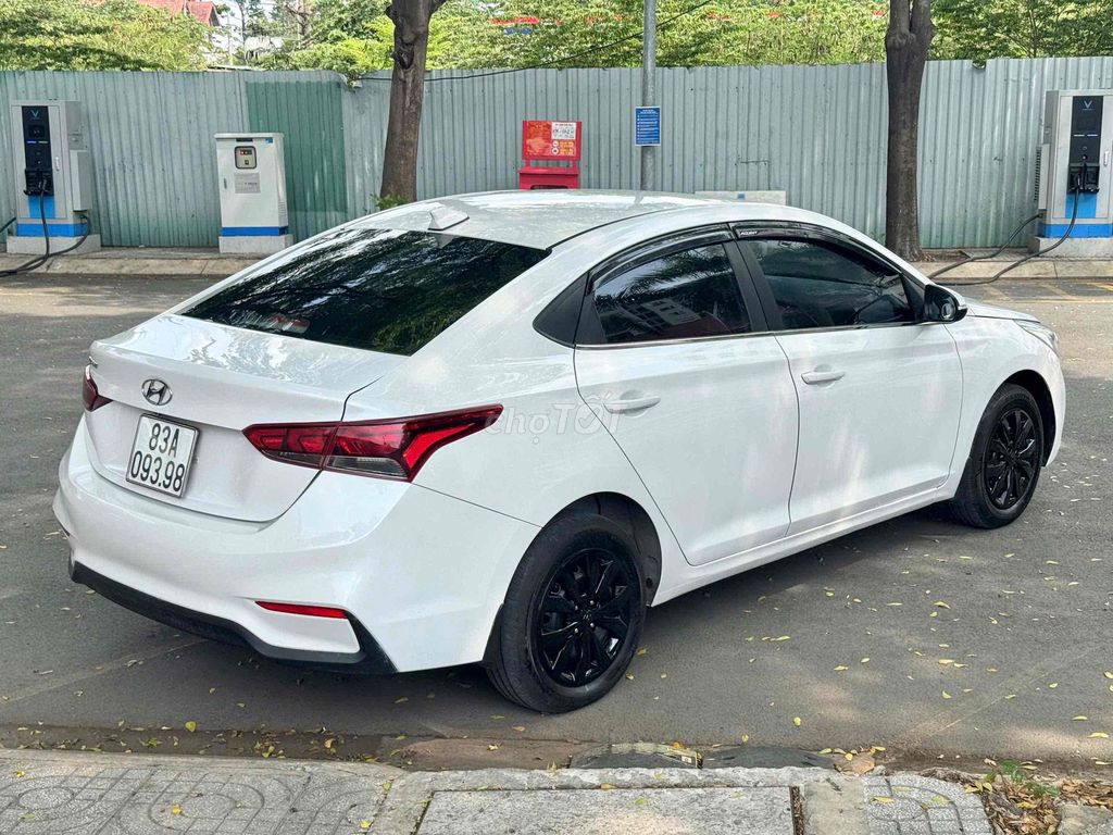 Hyundai Accent 2019 - ảnh 4