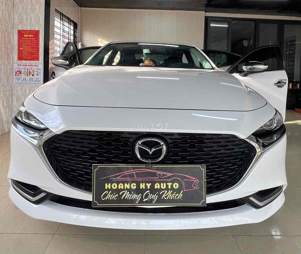 Mazda 3 - ảnh 1