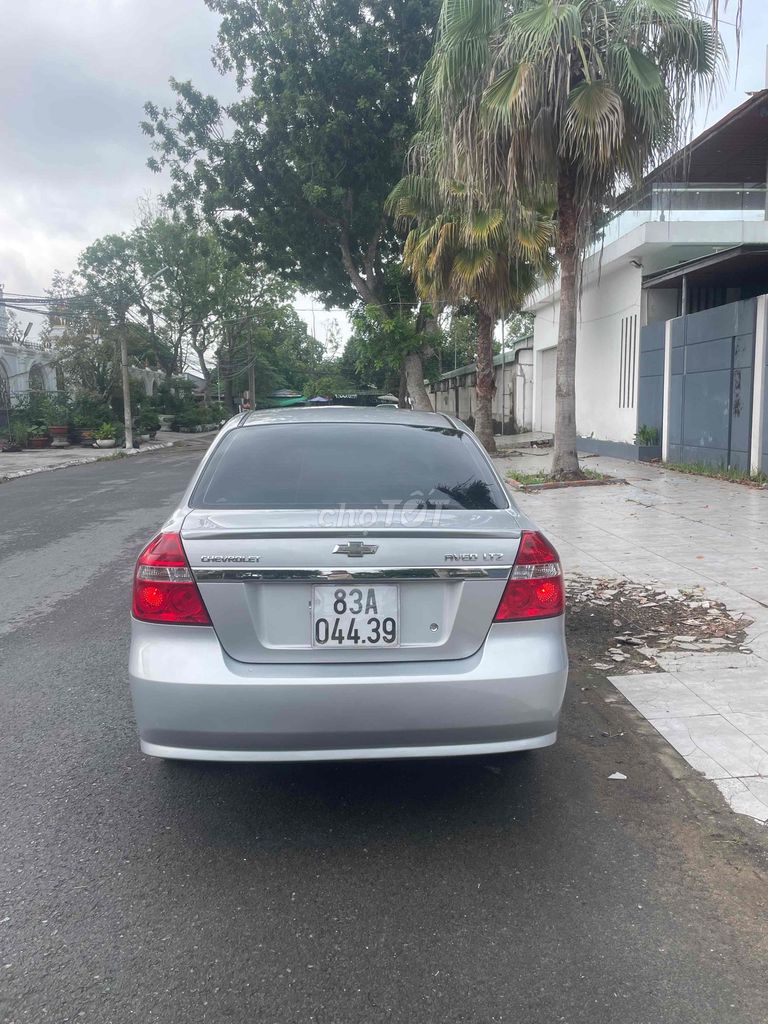 Chevrolet Aveo 2014 - ảnh 5