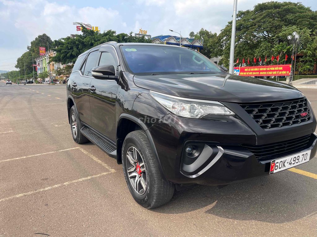 Toyota Fortuner 2017 - ảnh 2
