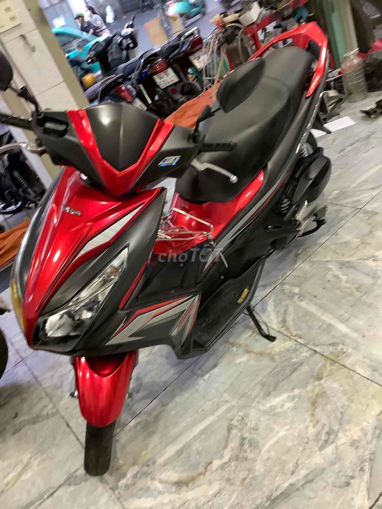 Honda Air Blade 2013 - ảnh 3