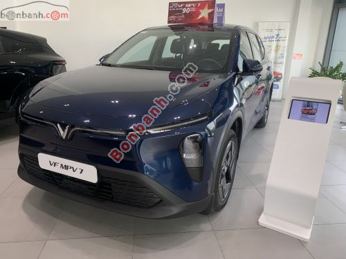 VinFast VF MPV 7 AT 2026 - ảnh 1