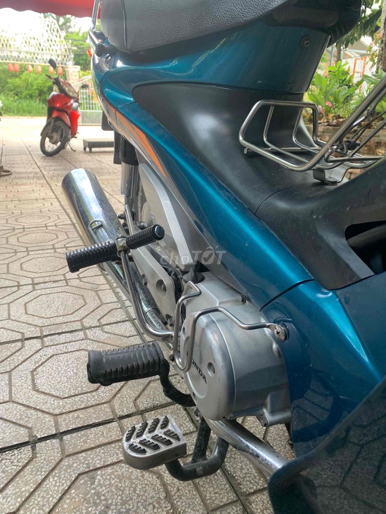 Honda Future 2001 - ảnh 3