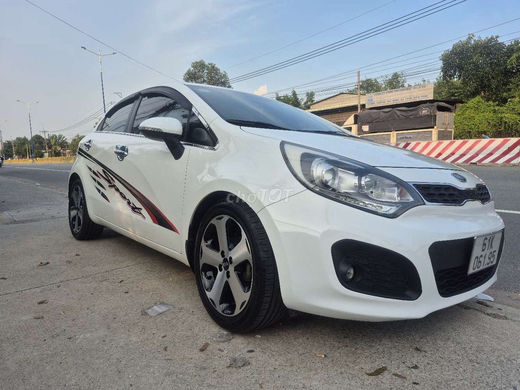 Kia Rio 2012 - ảnh 1