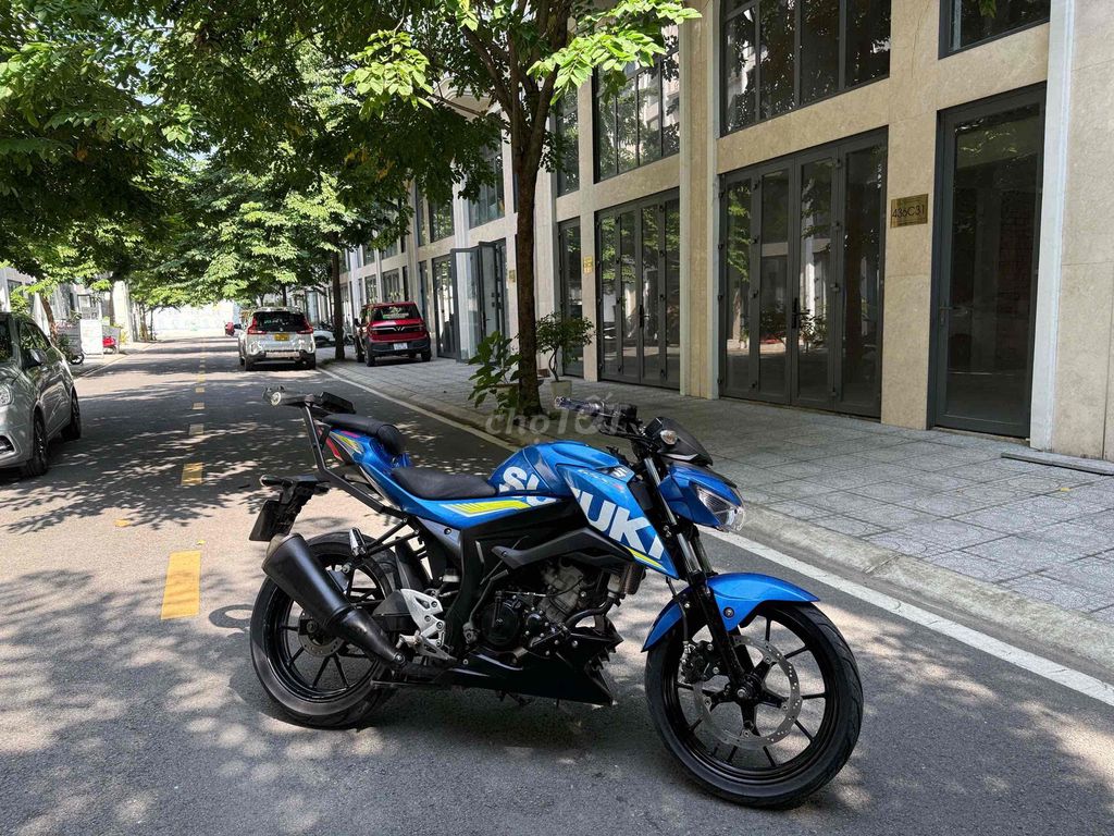 Suzuki GSX 2017 - ảnh 1