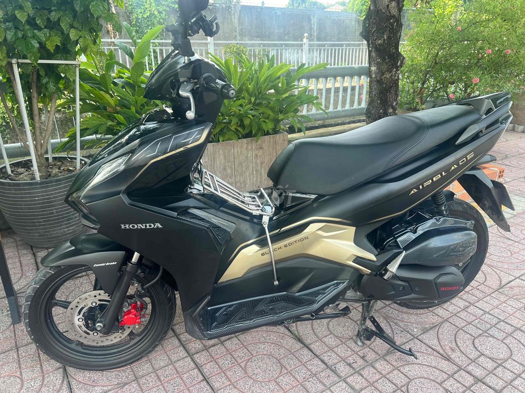 Honda Air Blade 2021 - ảnh 1