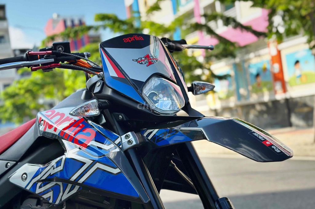 Aprilia 2022 - ảnh 2