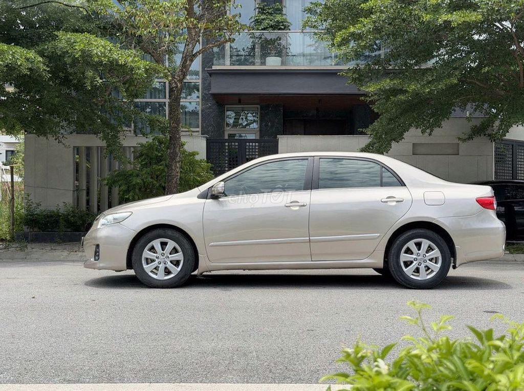 Toyota Corolla altis 1.8G AT 2013 - ảnh 5