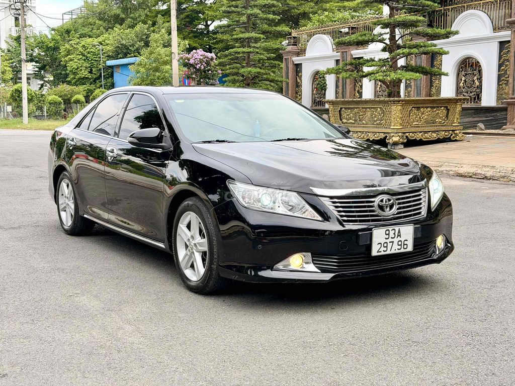 Toyota Camry 2.5Q 2014 - ảnh 3