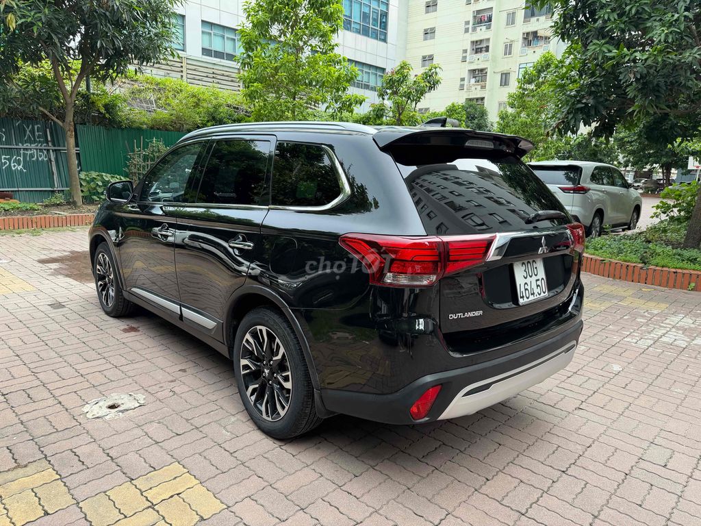 Mitsubishi Outlander 2020 - ảnh 5