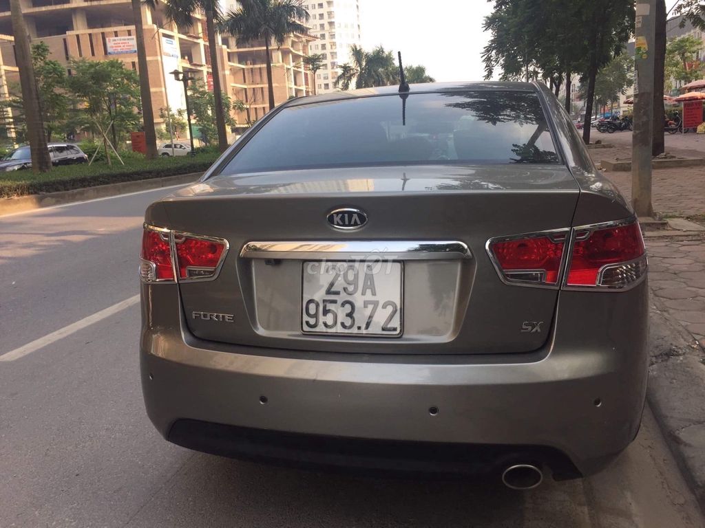 Kia Forte 2013 - ảnh 2
