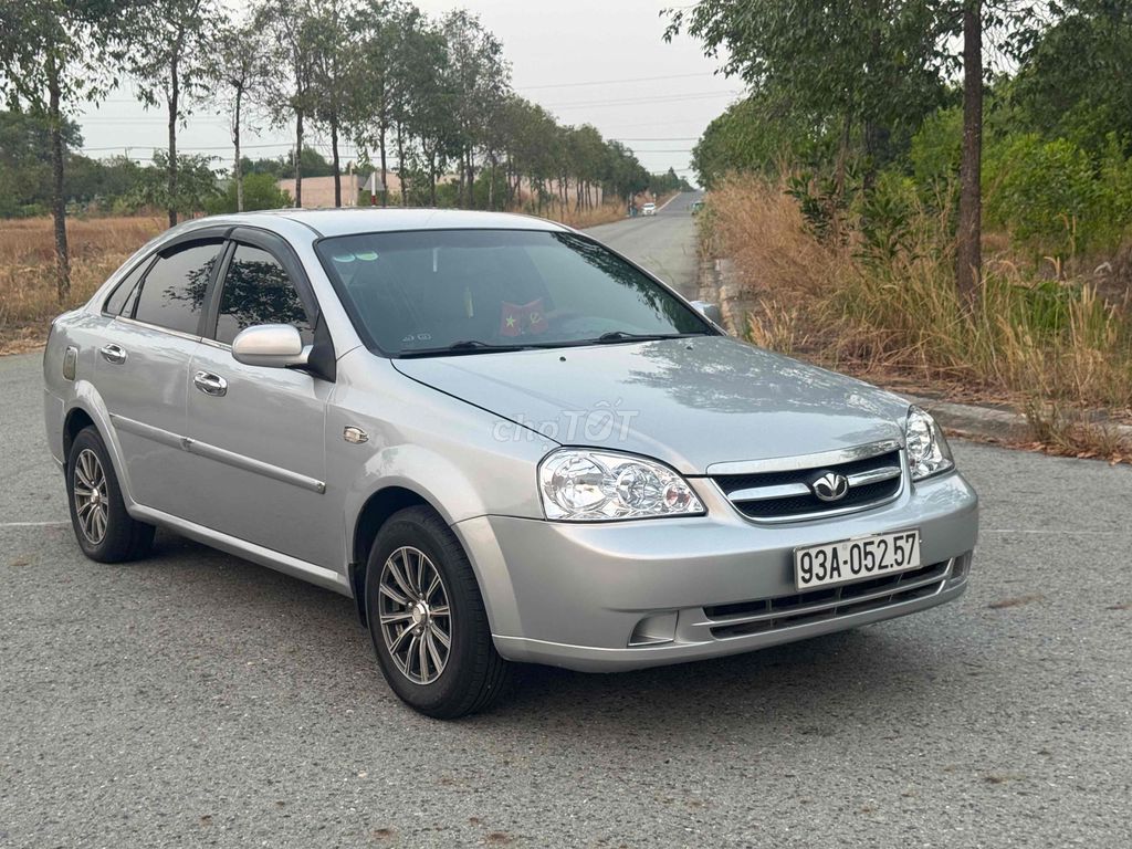 Daewoo Lacetti 2009 - ảnh 1
