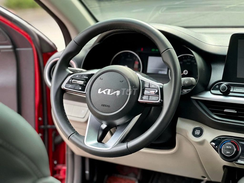 Kia K3 - ảnh 4