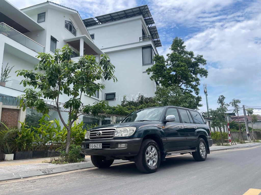 Toyota Land Cruiser 2005 - ảnh 1