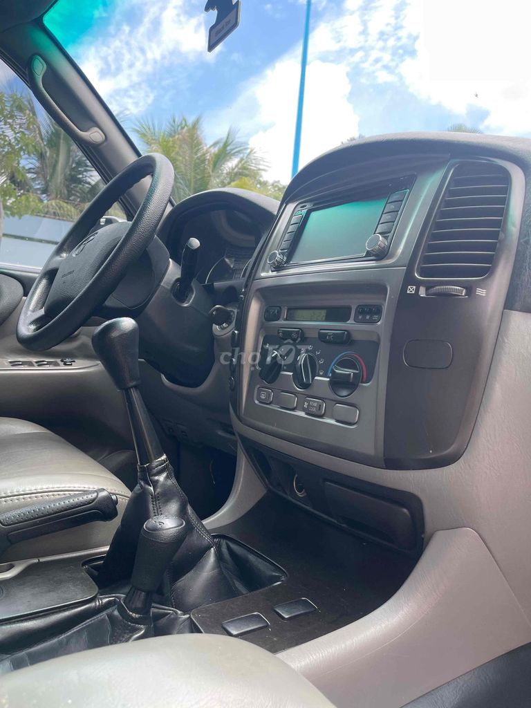 Toyota Land Cruiser 2005 - ảnh 5