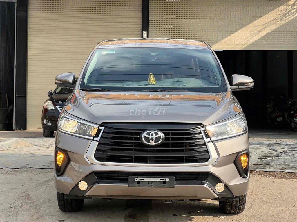 Toyota Innova 2023 - ảnh 1
