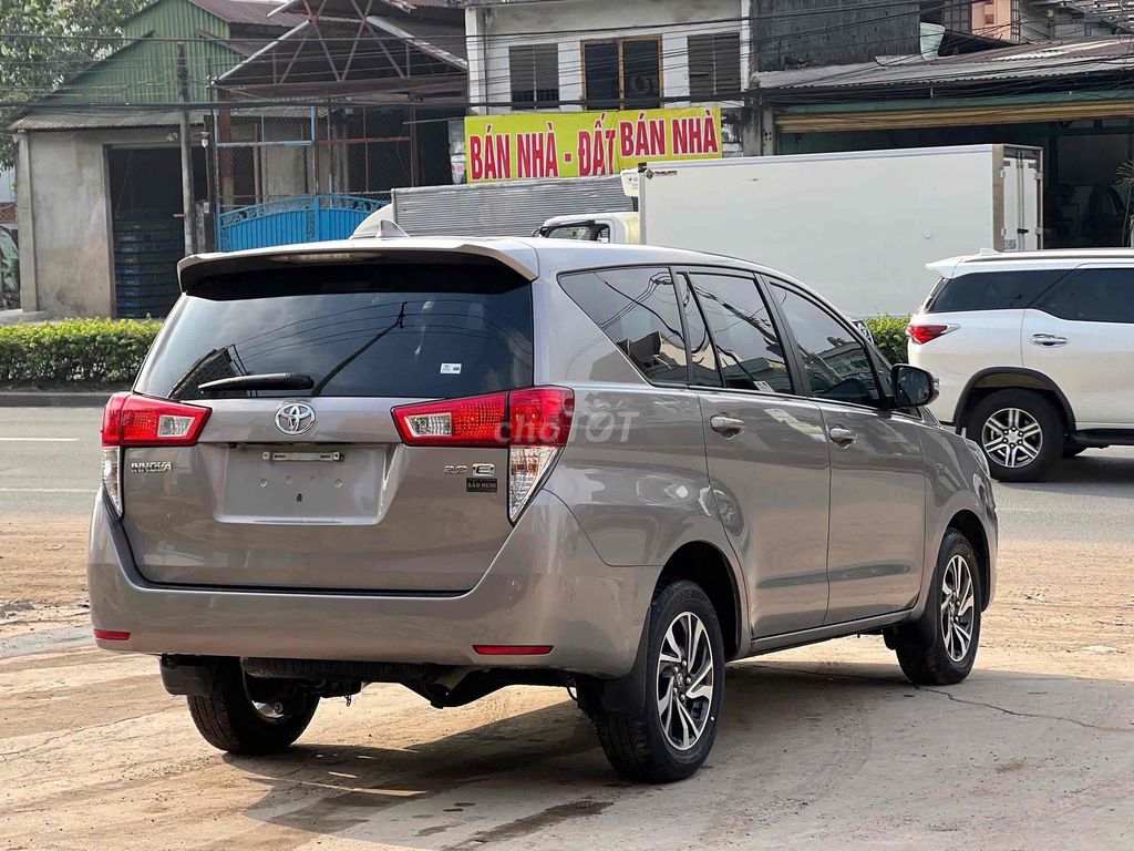 Toyota Innova 2023 - ảnh 4
